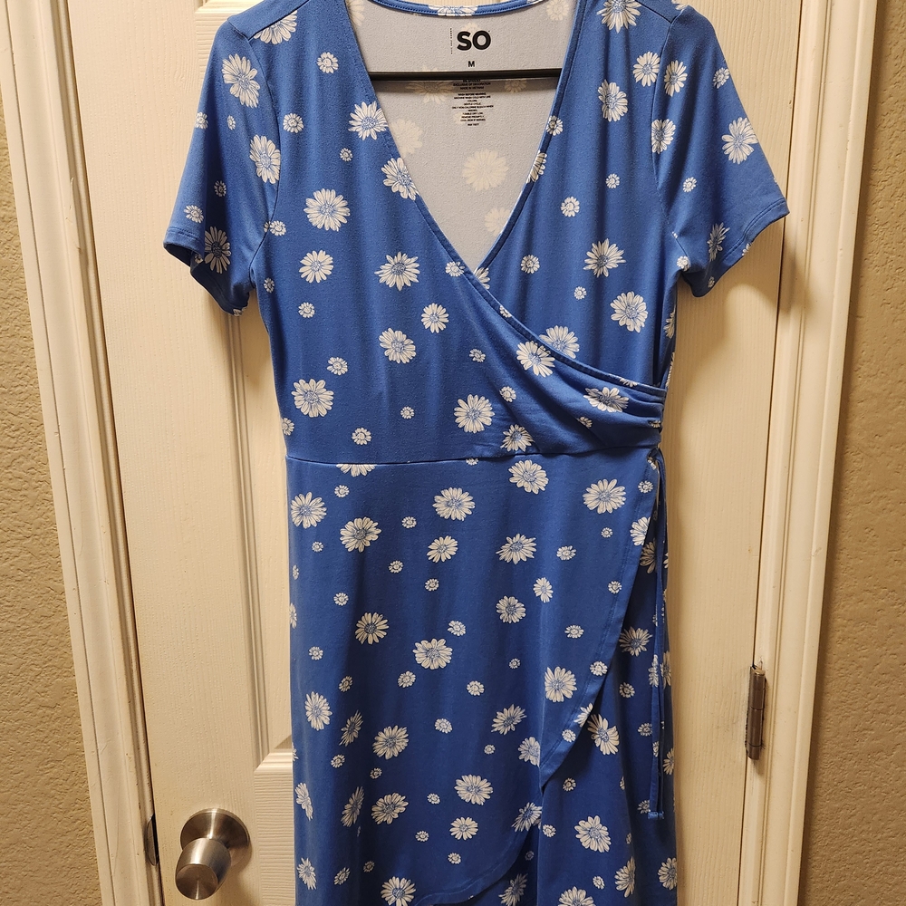 SO Blue Daisy Print Midi Dress